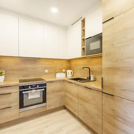 Na Artyleryjskiej * Kolobřeh